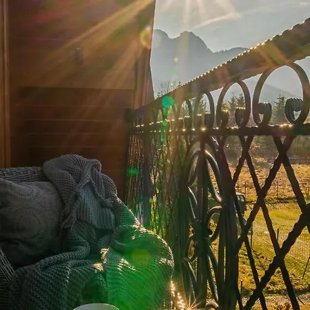 Serce Tatr - Blisko Krupowek B&B 자코파네