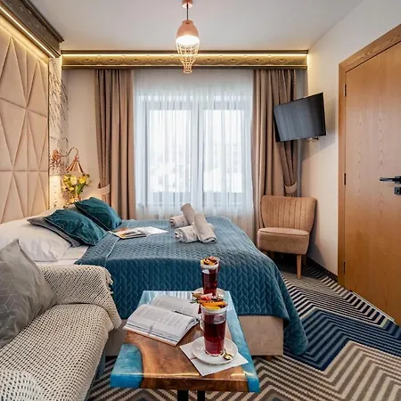 Serce Tatr - Blisko Krupowek B&B 자코파네